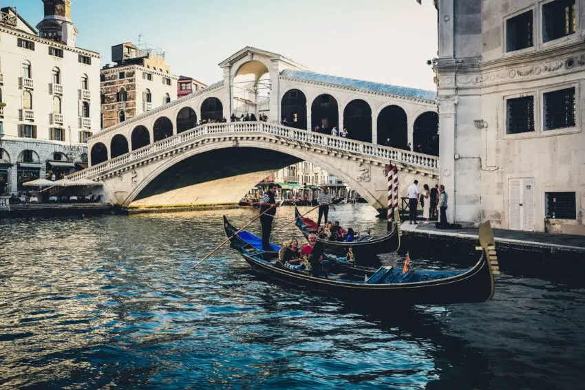 Puente Rialto - Venecia