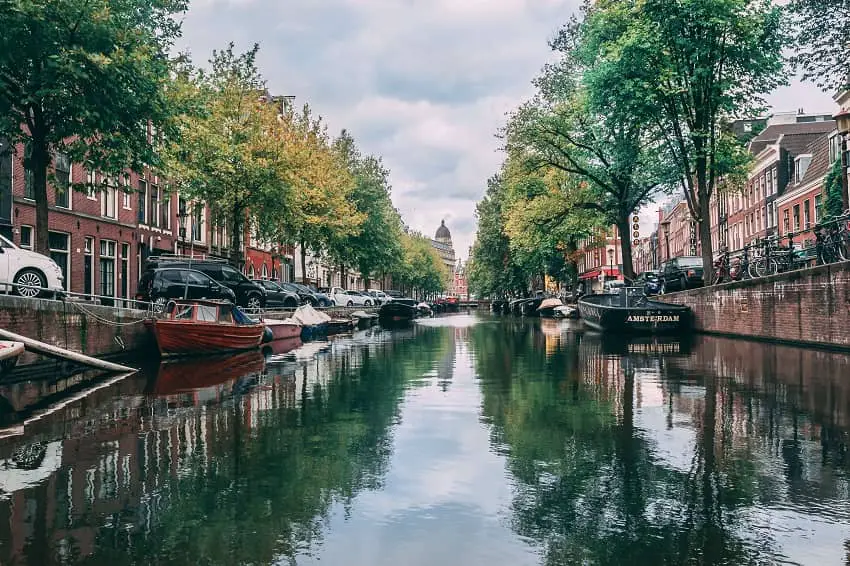 Mejores Zonas para Alojarse en Amsterdam